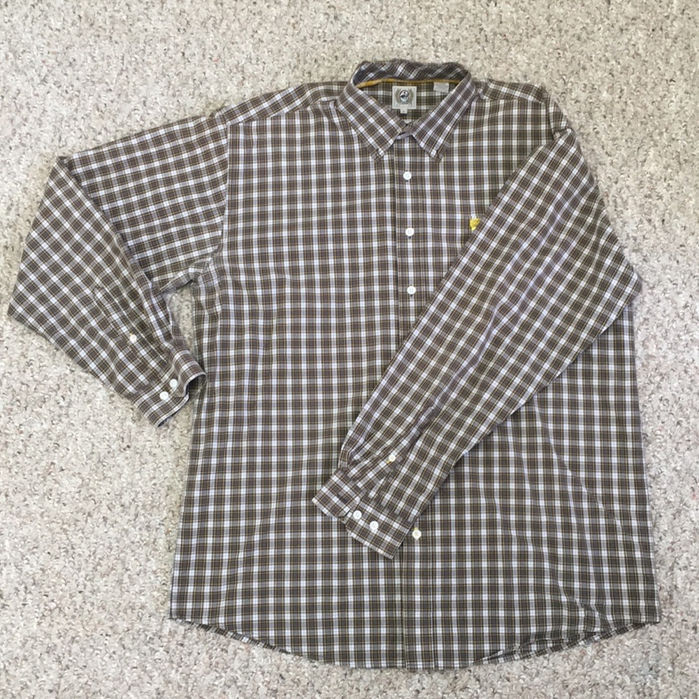 Men's long sleeve cinch button down collared shirt